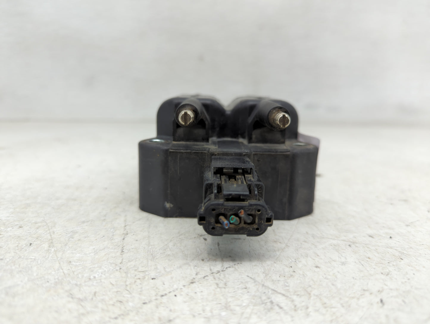 1995 Dodge Neon Ignition Coil Igniter Pack - Oemusedautoparts1.com