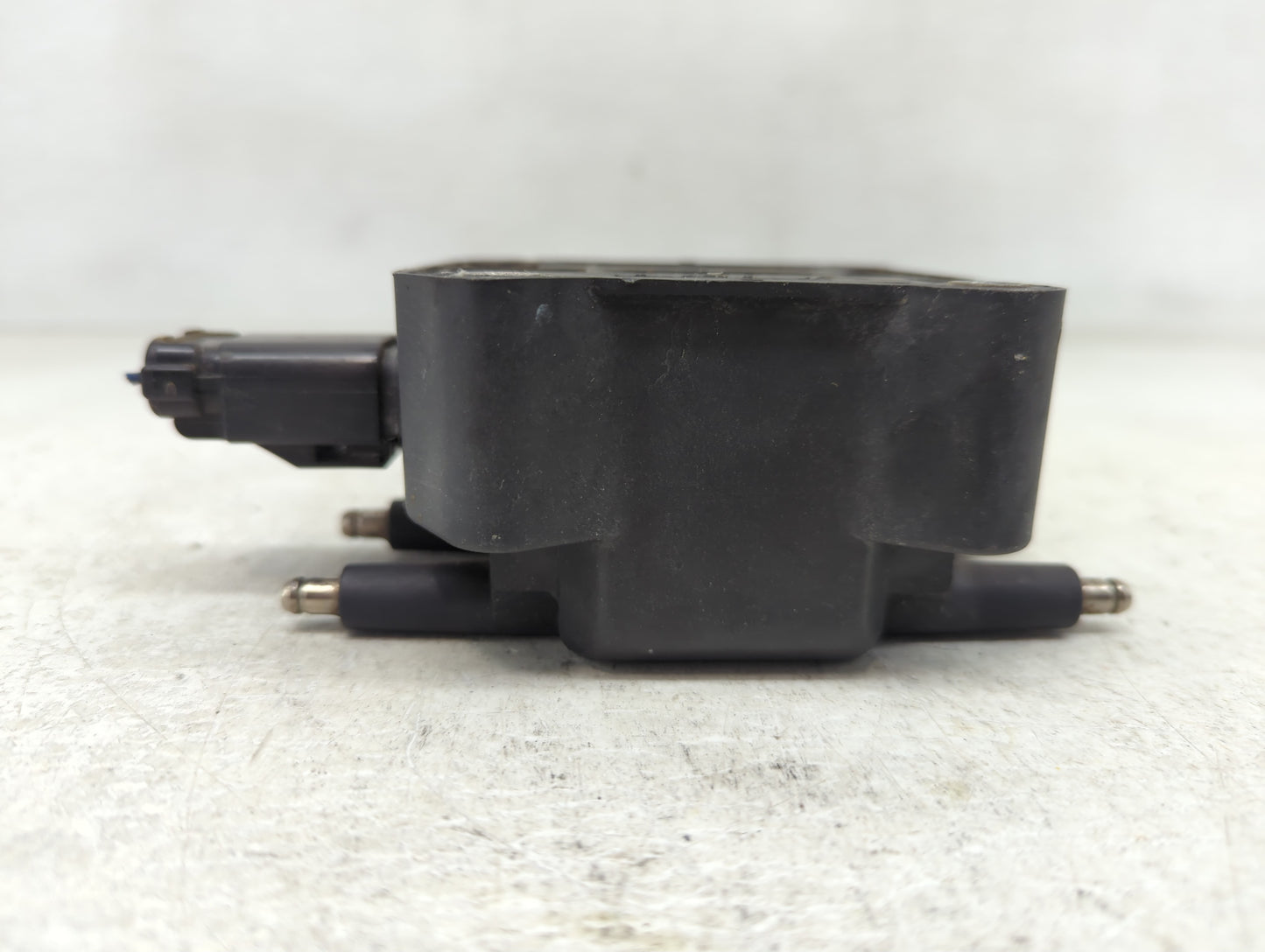 1995 Dodge Neon Ignition Coil Igniter Pack - Oemusedautoparts1.com