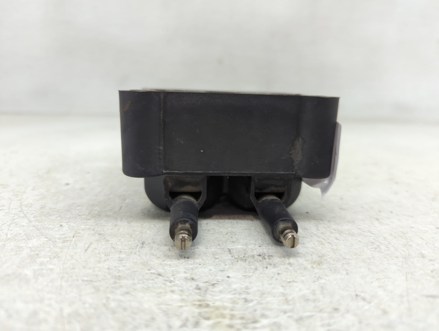 1995 Dodge Neon Ignition Coil Igniter Pack - Oemusedautoparts1.com