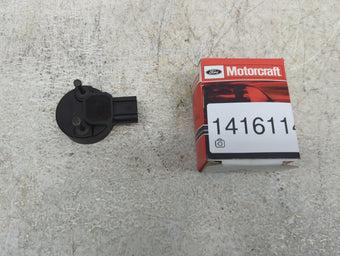 compare product 1995 Ford E-150 1416114