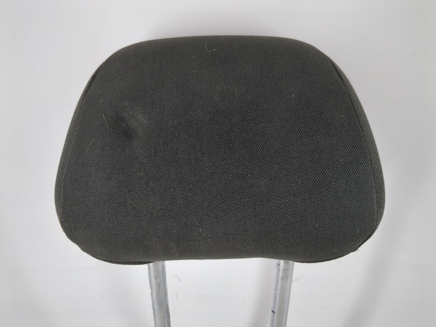1995 Ford E-250 Econoline Headrest Head Rest Front Driver Passenger Seat Fits OEM Used Auto Parts - Oemusedautoparts1.com