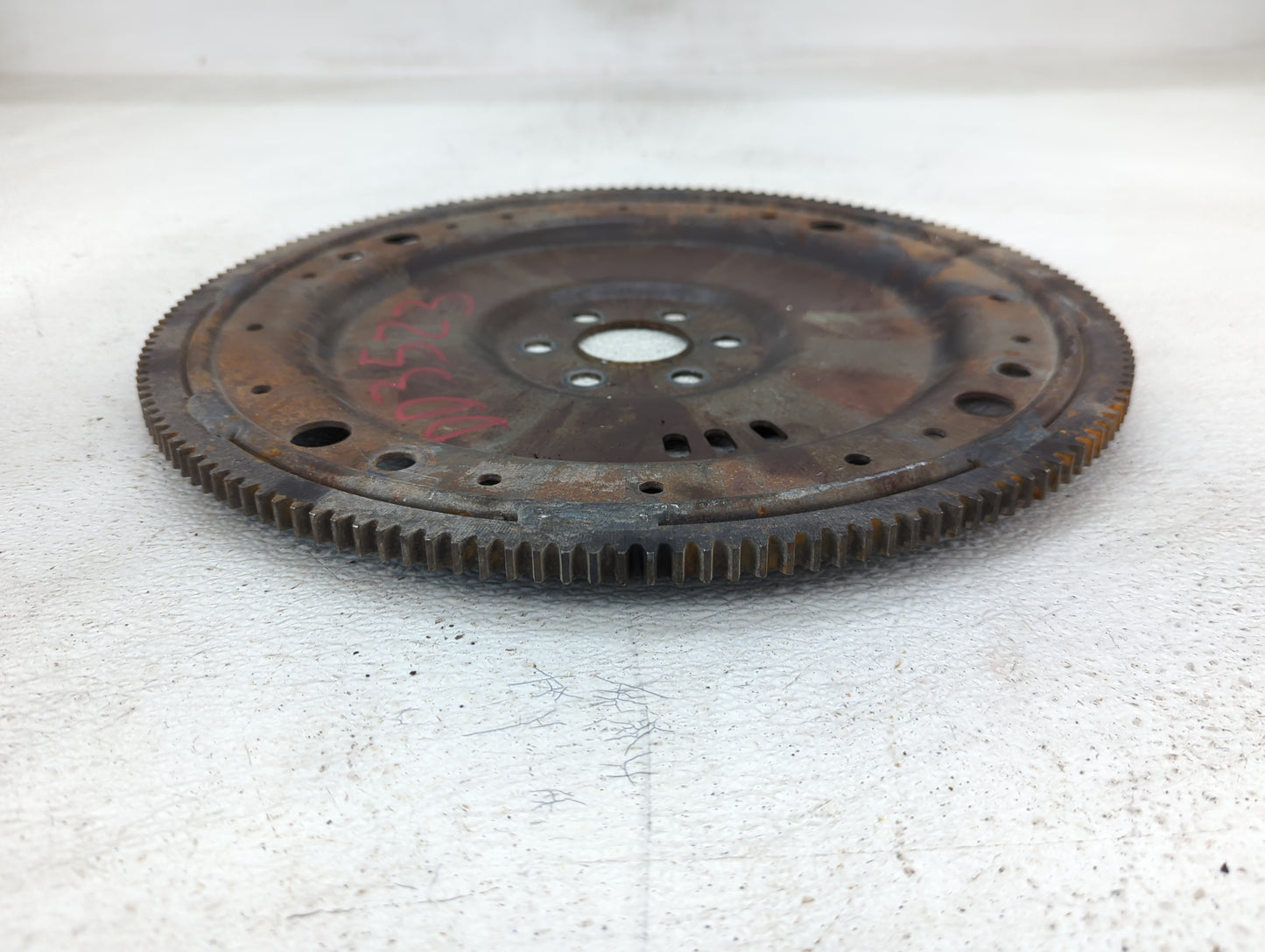 1995 Ford E-350 Club Wagon Transmission Flywheel Flexplate Fits OEM Used Auto Parts - Oemusedautoparts1.com