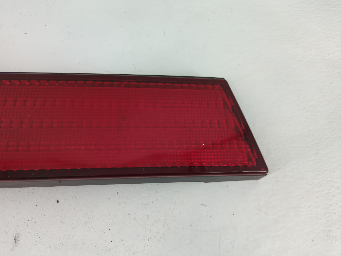 1993-1996 Ford Escort Tail Light Assembly Passenger Right OEM P/N:F3CB-61423A41-AD Fits Fits 1993 1994 1995 1996 OEM Used Au