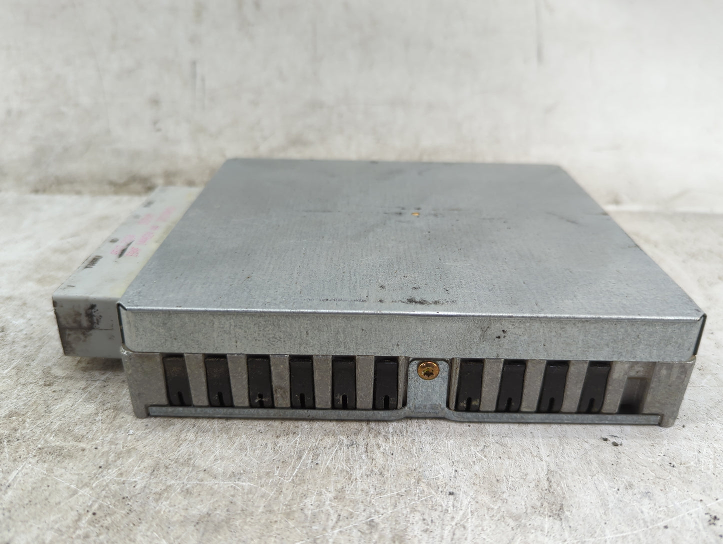 1995 Ford Explorer PCM Engine Control Computer ECU ECM PCU OEM P/N:F5TF-12A650-ARC EEC-IV SMD-271 Fits OEM Used Auto Parts -