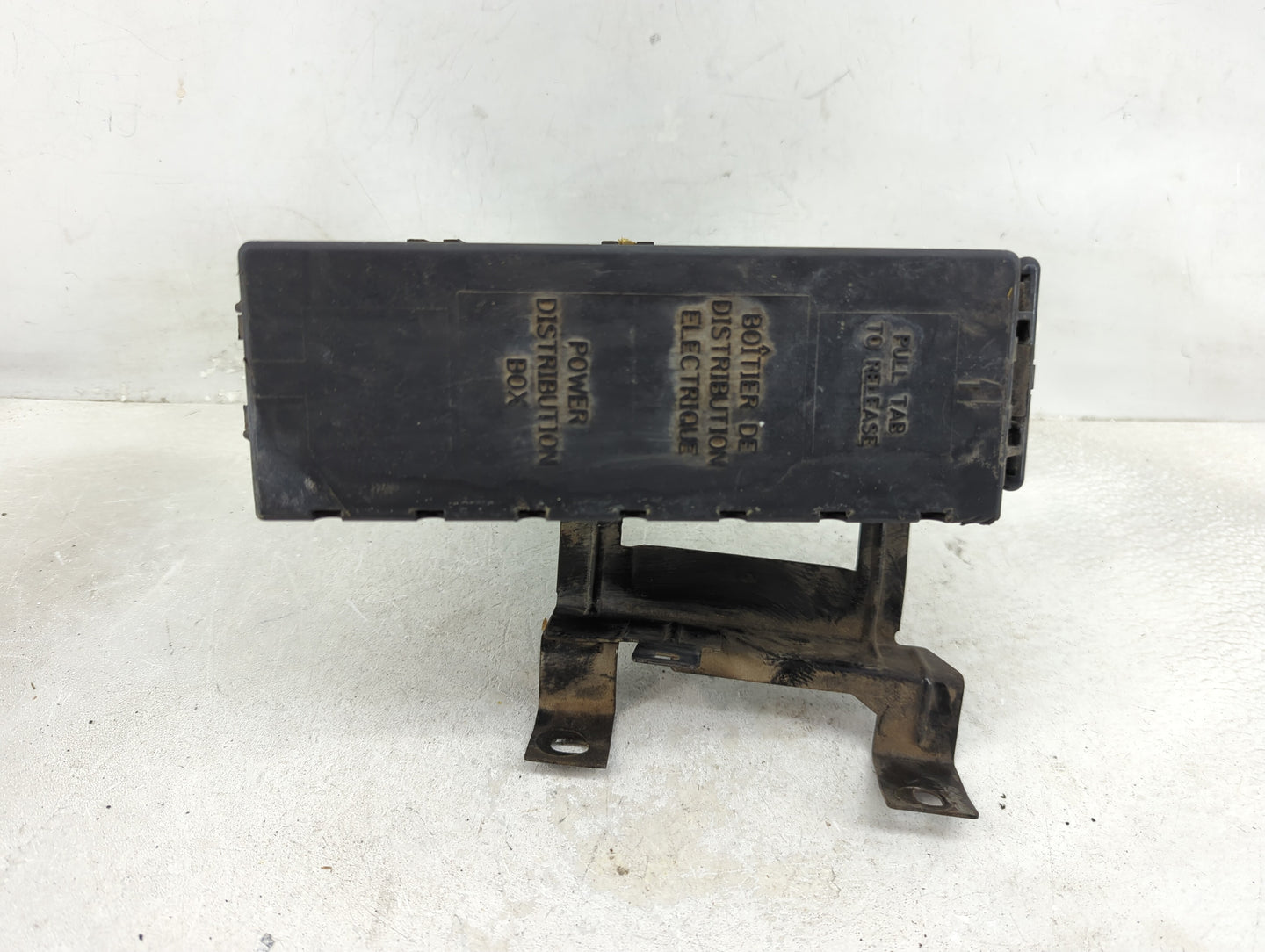 1995 Ford Explorer Fusebox Fuse Box Panel Relay Module P/N:F57B-14A003-BC Fits OEM Used Auto Parts - Oemusedautoparts1.com