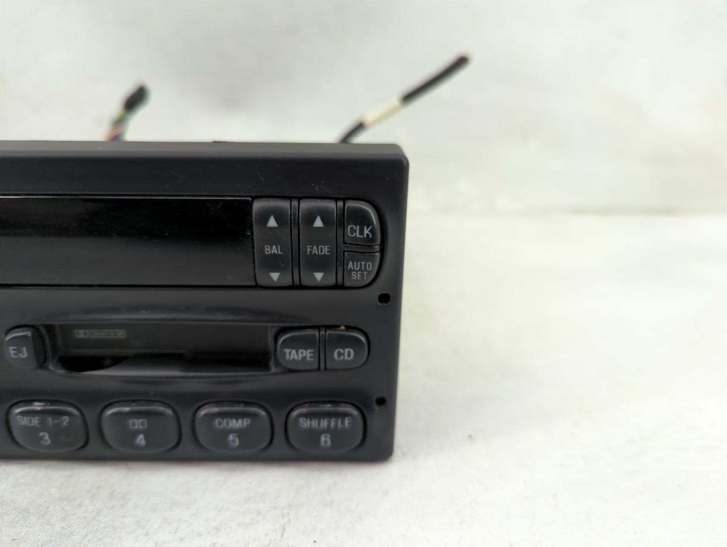 1995-1997 Ford Explorer Radio AM FM Cd Player Receiver Replacement P/N:F57F-19B165-CE Fits Fits 1995 1996 1997 OEM Used Auto