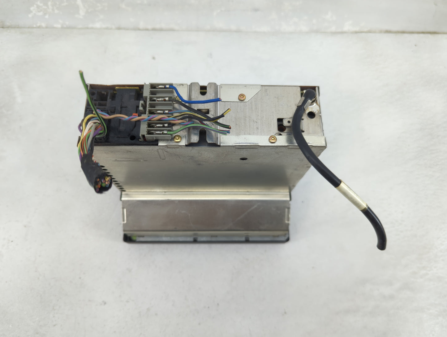 1995-1997 Ford Explorer Radio AM FM Cd Player Receiver Replacement P/N:F57F-19B165-CE Fits Fits 1995 1996 1997 OEM Used Auto
