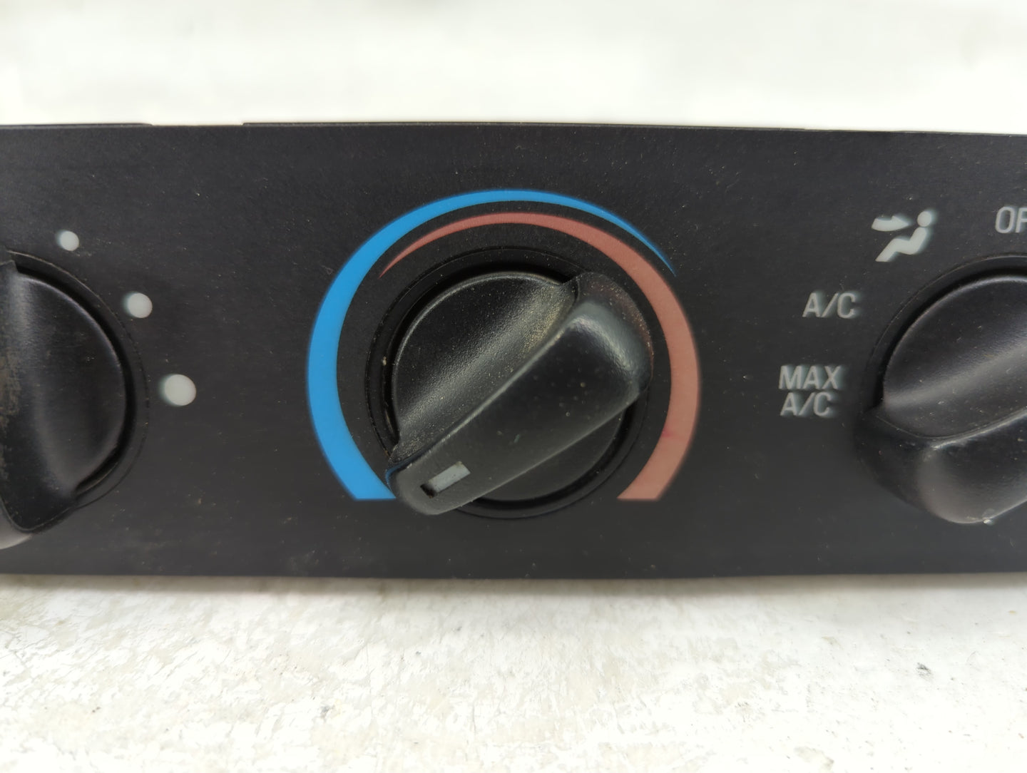 1995-1997 Ford Explorer Climate Control Module Temperature AC/Heater Replacement P/N:F57H-19C733-AB Fits Fits 1995 1996 1997