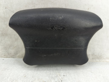 1995-1997 Ford Explorer Air Bag Driver Left Steering Wheel Mounted P/N:F57B-78043B13-AE Fits Fits 1995 1996 1997 OEM Used Au