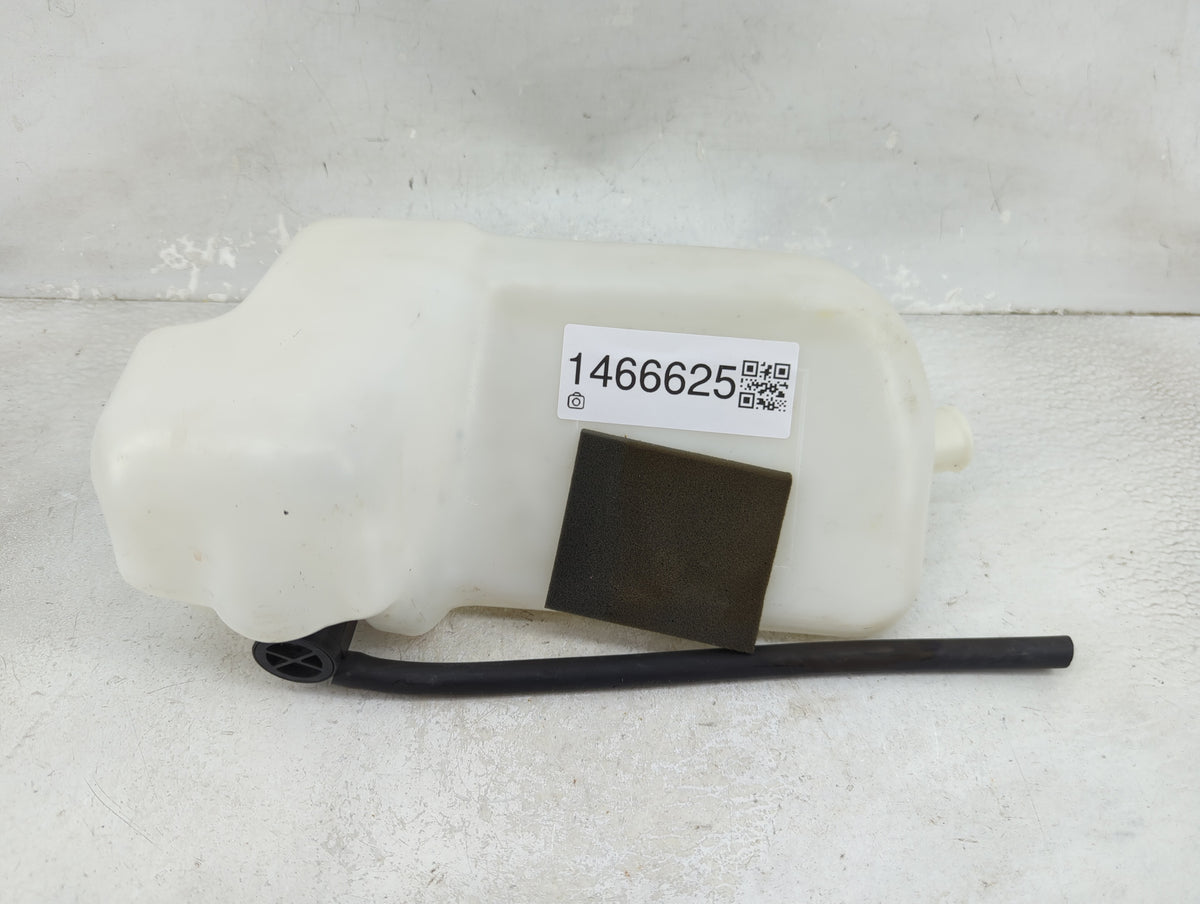 1995-1996 Ford Explorer Air Cleaner Intake-duct Hose Tube 1466625 - Oemusedautoparts1.com