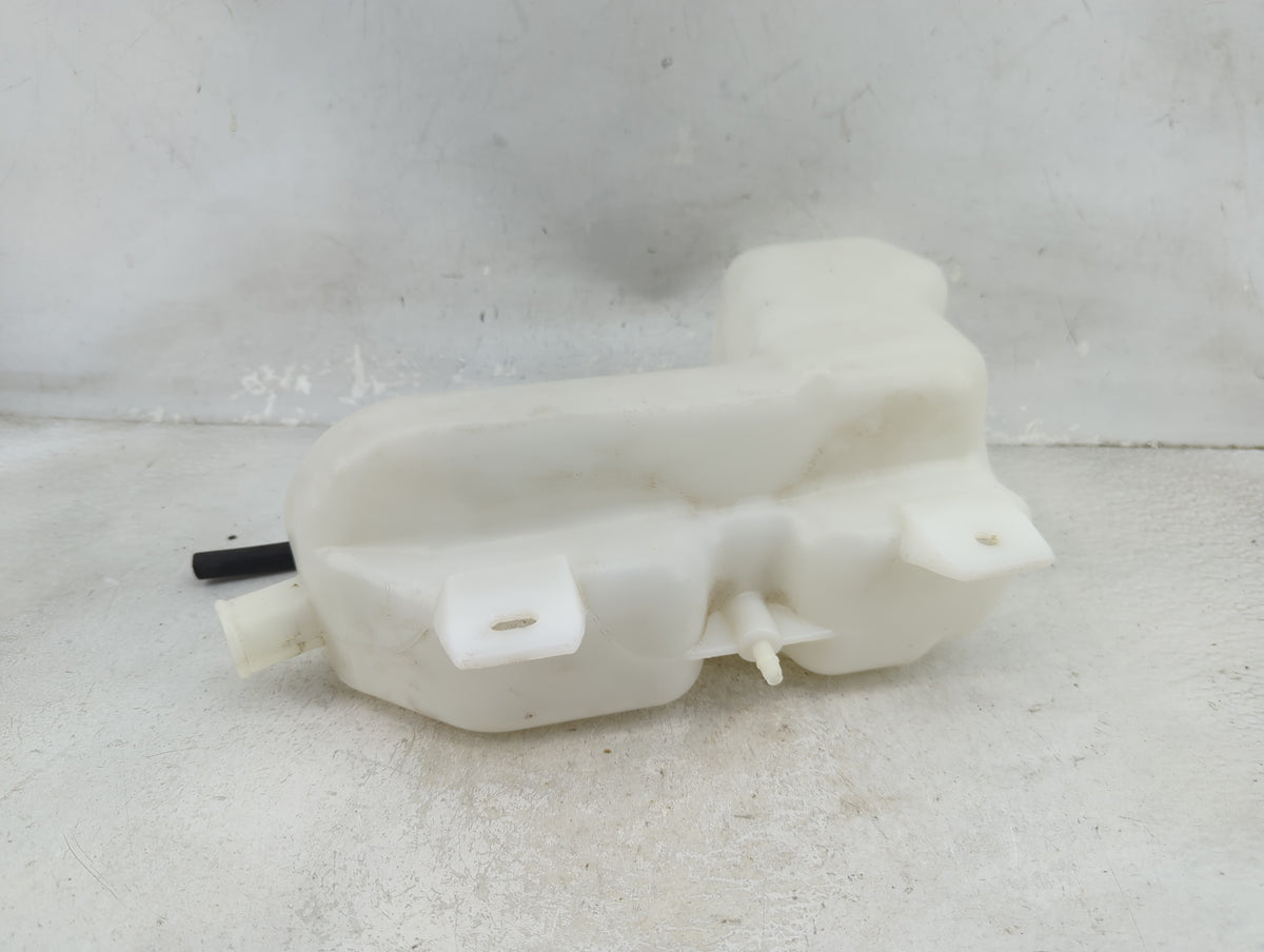 1995-1996 Ford Explorer Air Cleaner Intake-duct Hose Tube - Oemusedautoparts1.com