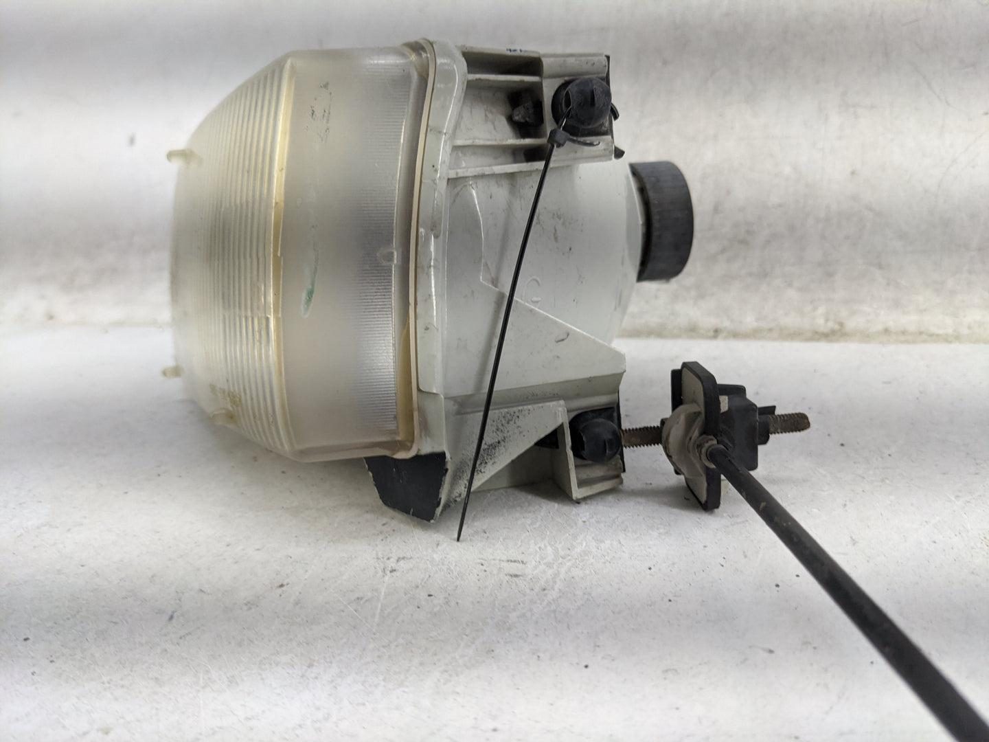 1995-2001 Ford Explorer Driver Left Oem Head Light Headlight Lamp 1467004 - Oemusedautoparts1.com