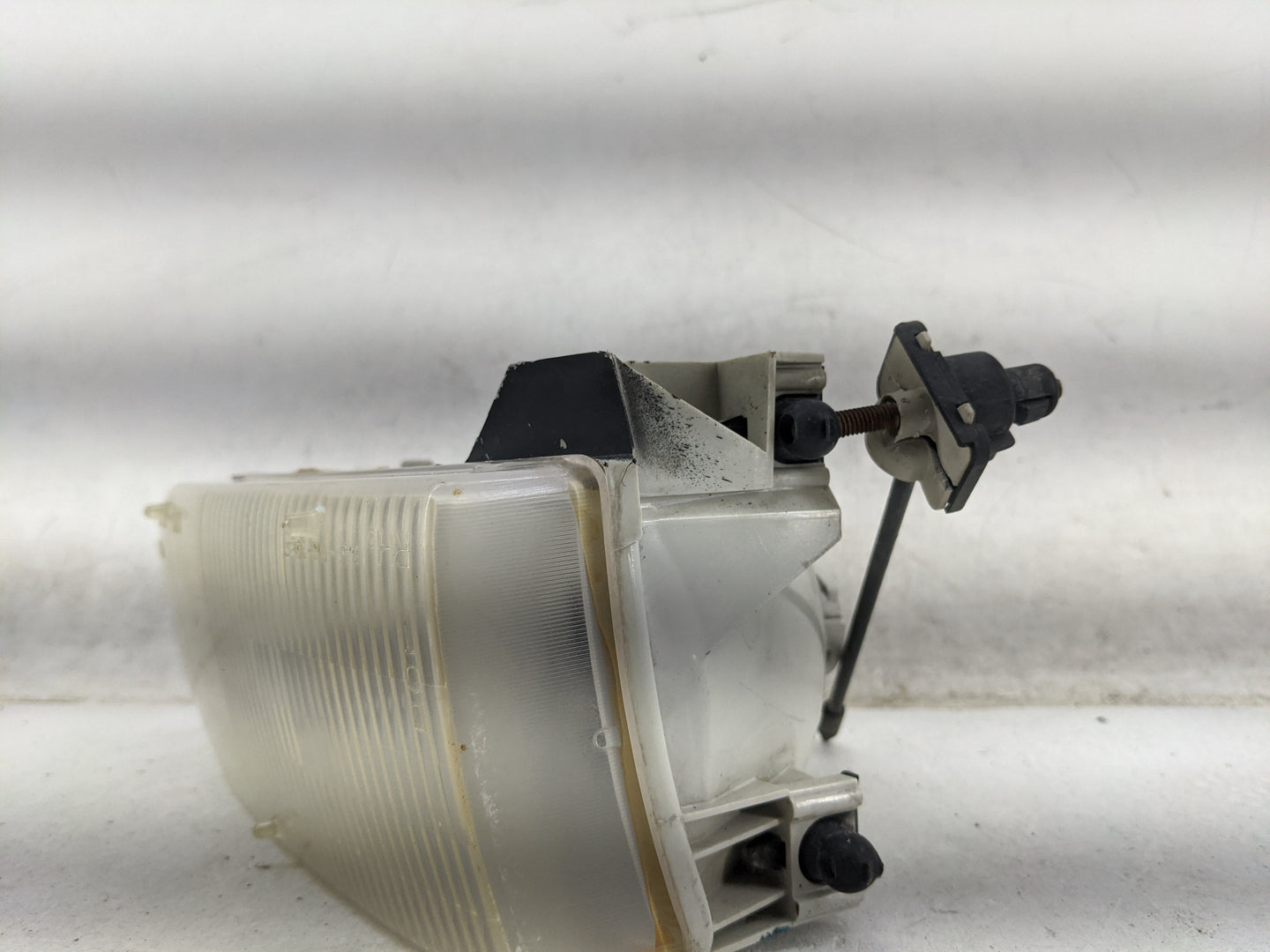 1995-2001 Ford Explorer Passenger Right Oem Head Light Headlight Lamp 1467016 - Oemusedautoparts1.com