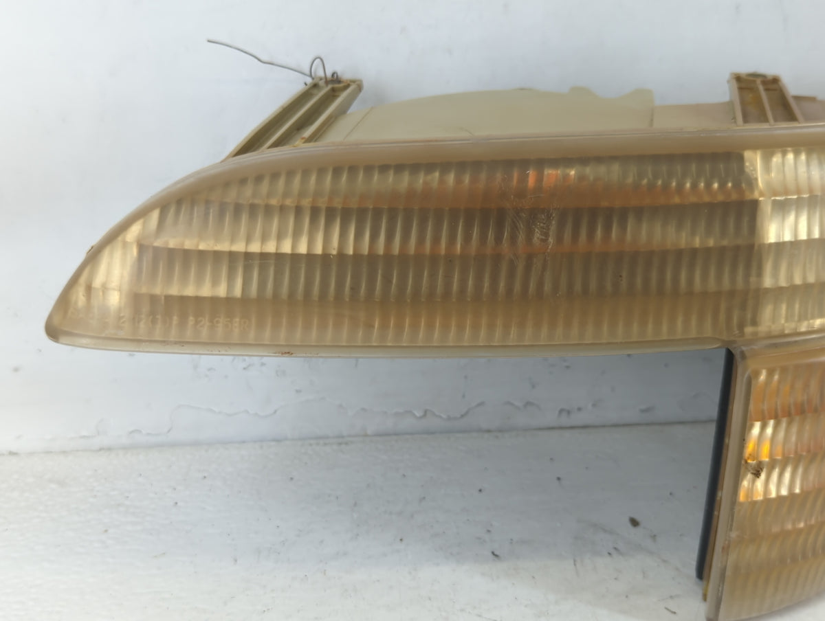 1995 Ford Explorer Driver Left Rear Side Marker - Oemusedautoparts1.com