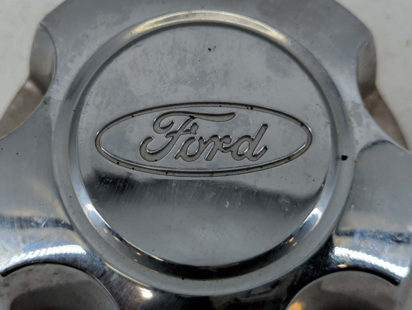 1995 Ford F-350 Rim Wheel Center Cap 700649 - Oemusedautoparts1.com