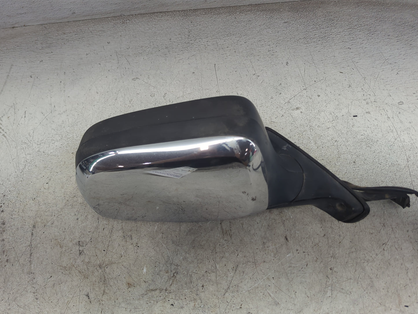 1995 Ford F150 Passenger Side View Mirror - Right Door Mirror OEM Used - Oemusedautoparts1.com