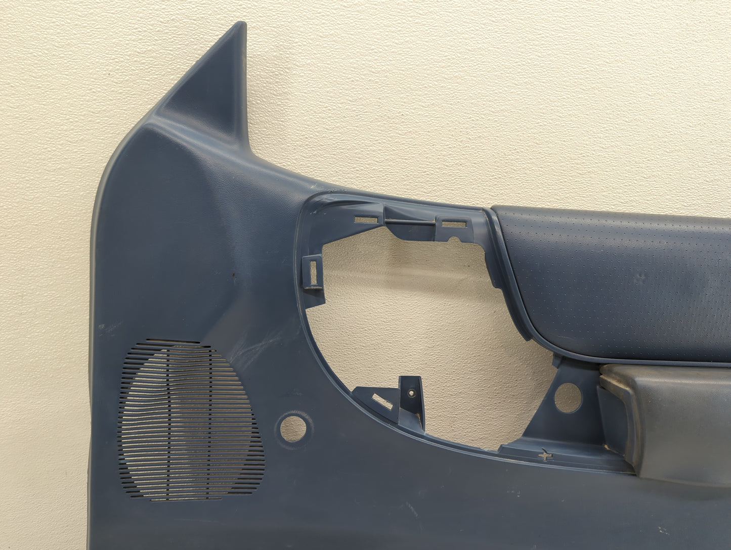 1995 Ford Ranger Front Right Passenger Interior Door Panel Trim - Oemusedautoparts1.com