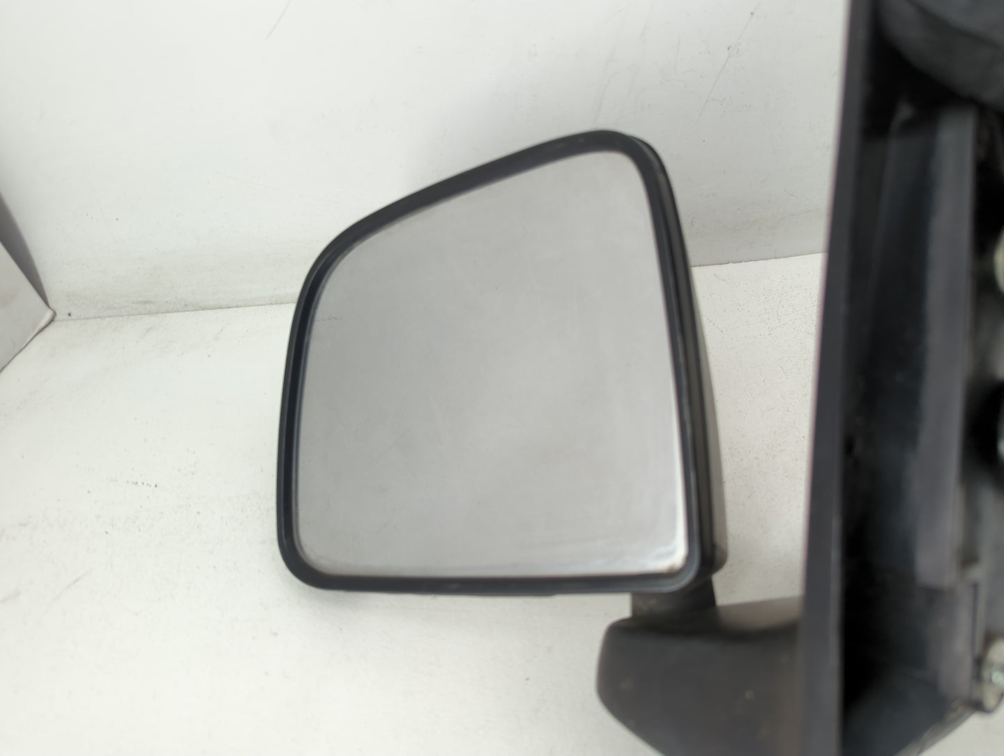 1995-2005 Ford Ranger Driver Side View Mirror - Left Door Mirror OEM Used - Oemusedautoparts1.com