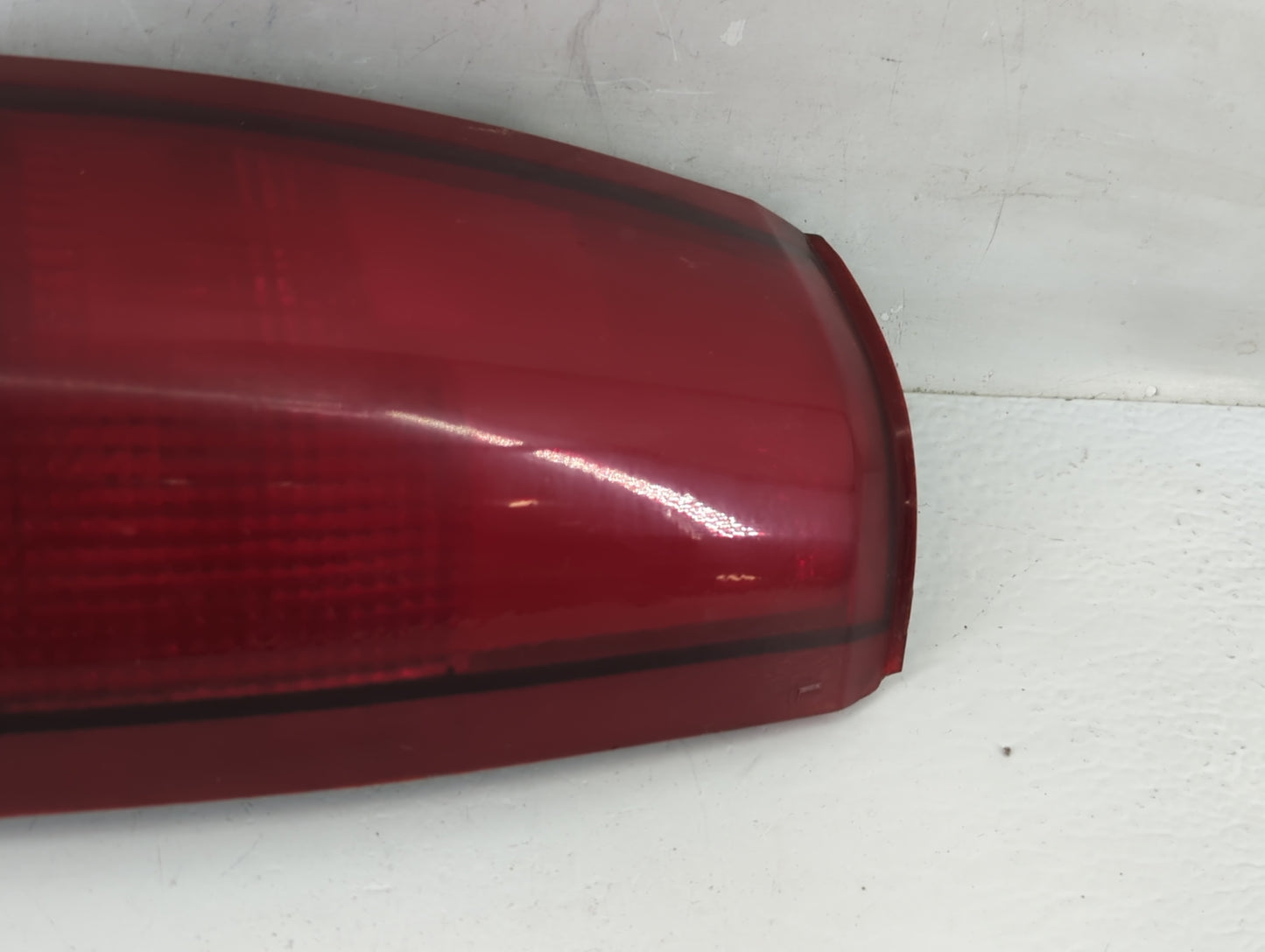 1995 Gmc 1500 Tail Light Assembly Driver Left OEM Fits OEM Used Auto Parts - Oemusedautoparts1.com