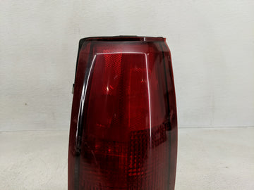 1995 Gmc 1500 Tail Light Assembly Driver Left OEM P/N:16506349 Fits OEM Used Auto Parts