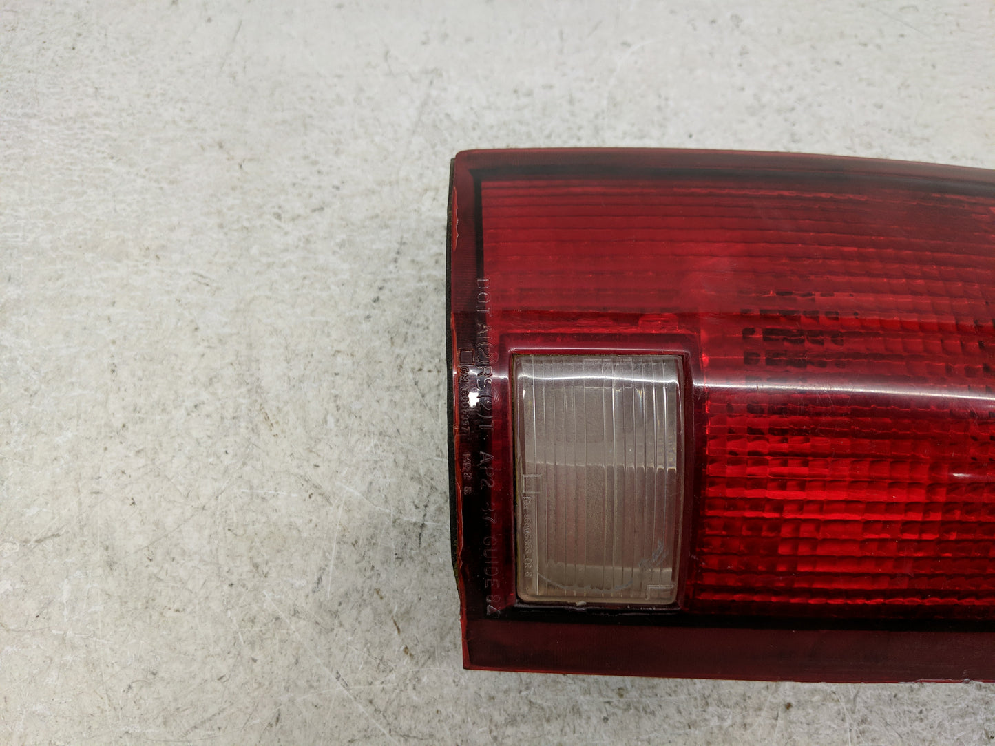 1995 Gmc 1500 Tail Light Assembly Driver Left OEM P/N:16506349 Fits OEM Used Auto Parts - Oemusedautoparts1.com
