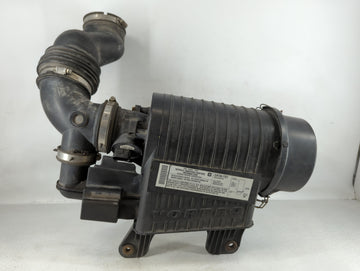 1995 Gmc 2500 Air Cleaner Intake-duct Hose Tube - Oemusedautoparts1.com