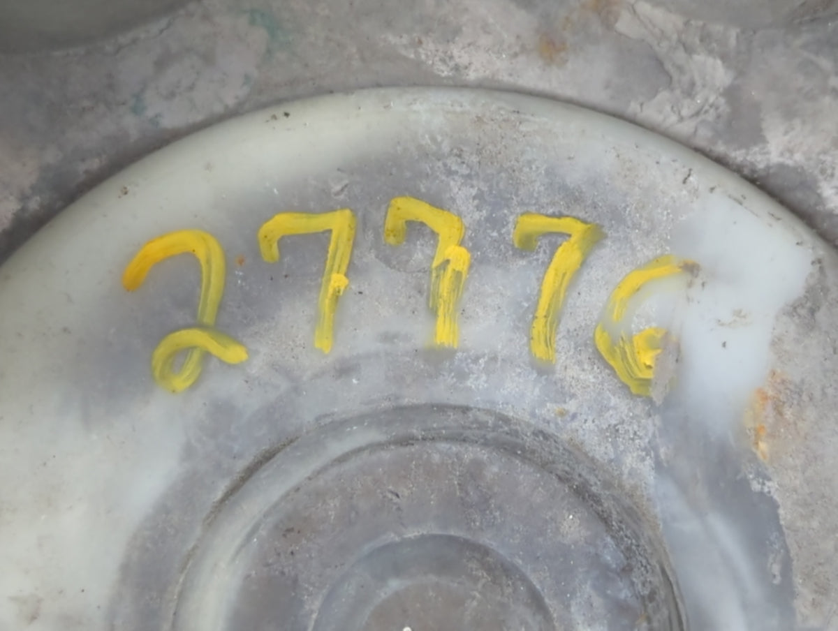 1995 Gmc 2500 Rim Wheel Center Cap - Oemusedautoparts1.com