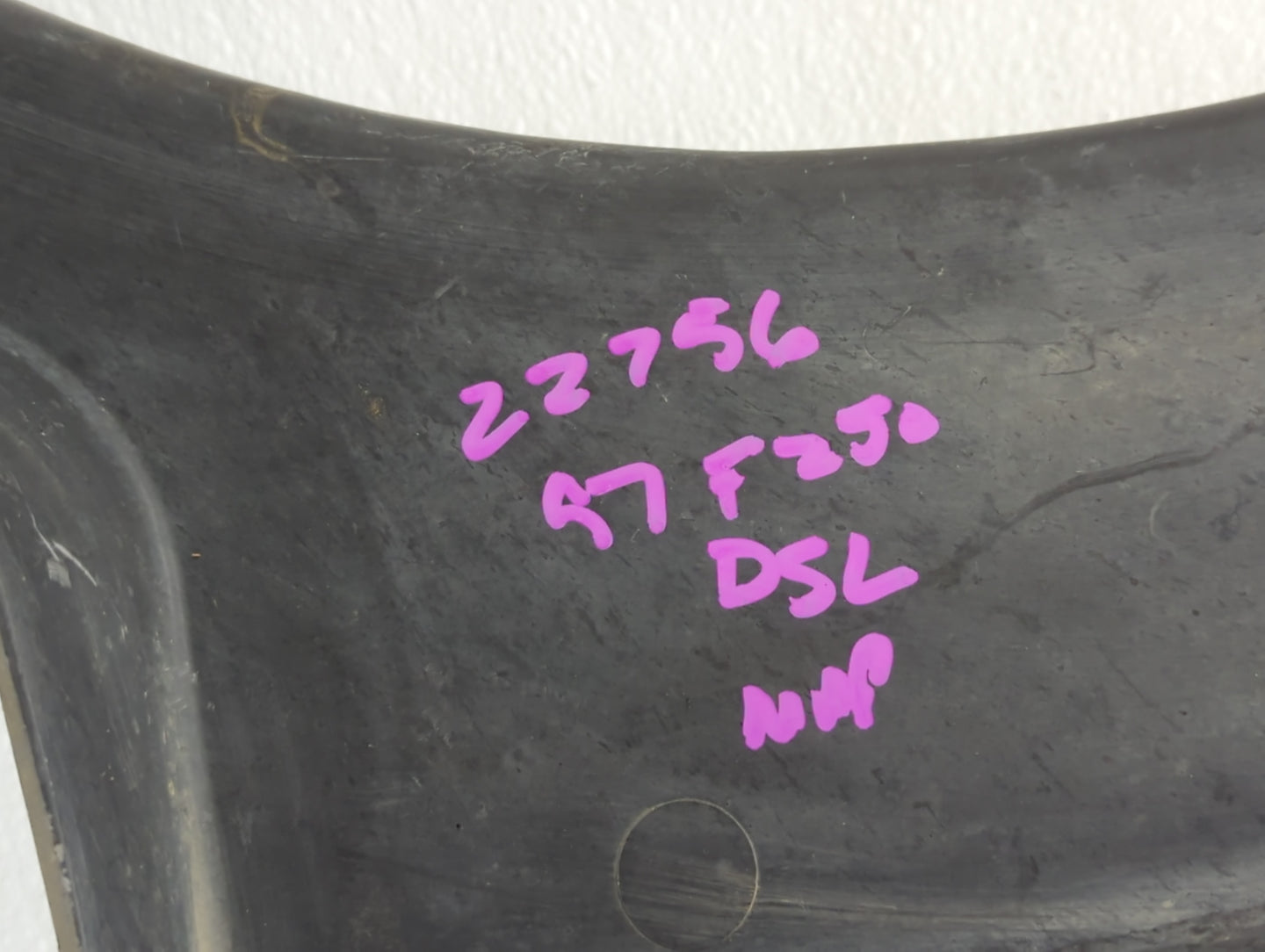 1995 GMC F350 Radiator Fan Shroud - Oemusedautoparts1.com