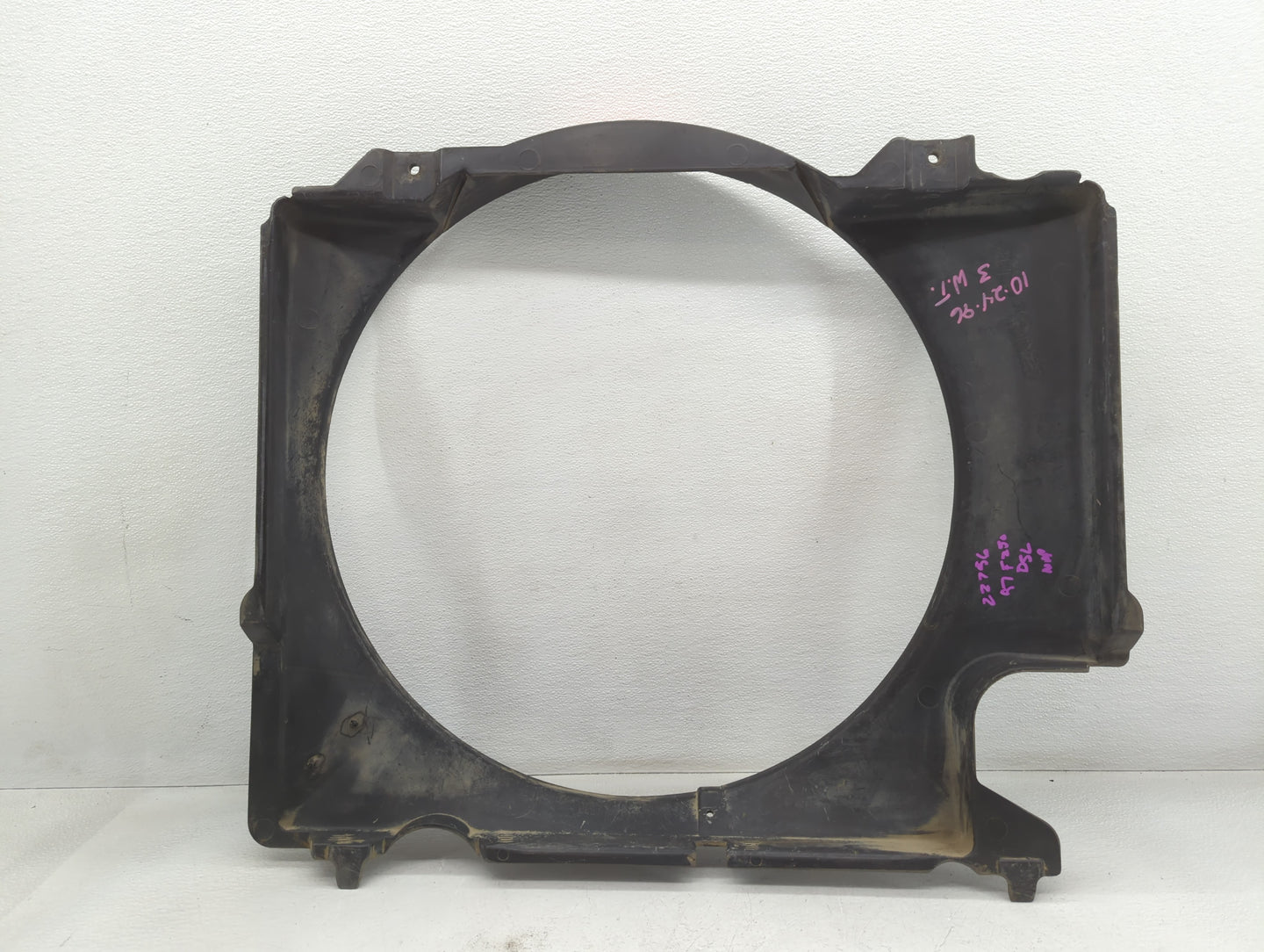 1995 GMC F350 Radiator Fan Shroud - Oemusedautoparts1.com