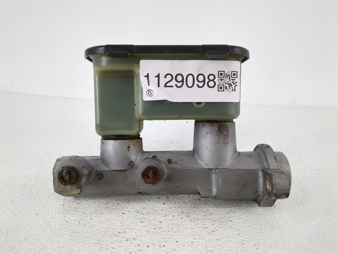 1995 GMC G2500 Pickup Master Cylinder - Oemusedautoparts1.com