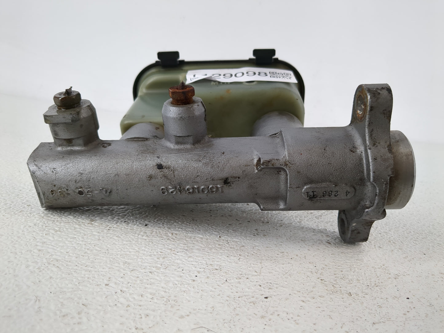 1995 GMC G2500 Pickup Master Cylinder - Oemusedautoparts1.com