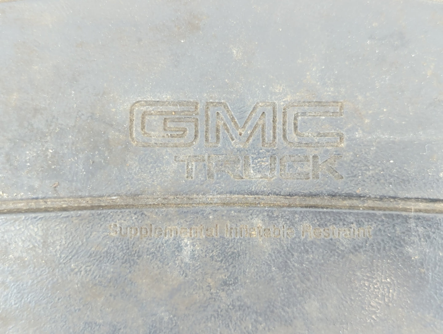 1993-1995 Gmc Safari Air Bag Driver Left Steering Wheel Mounted P/N:gbg dy6 15 DAA AB2407IZNAJL21 Fits Fits 1993 1994 1995 O