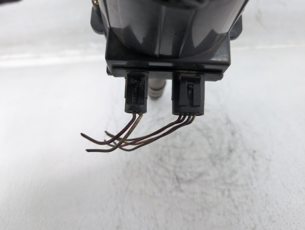 1995 Gmc Sierra 1500 Engine Ignition Distributor OEM P/N:1103934 5 b 23 Fits Fits 2020 OEM Used Auto Parts - Oemusedautopart