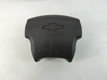 compare product 1995 Gmc Yukon Xl 2500 Air Bag Driver Left Steering Wheel Mounted P/N:AB60471E6WF Fits Fits 1996 1997 OEM Used Auto Parts