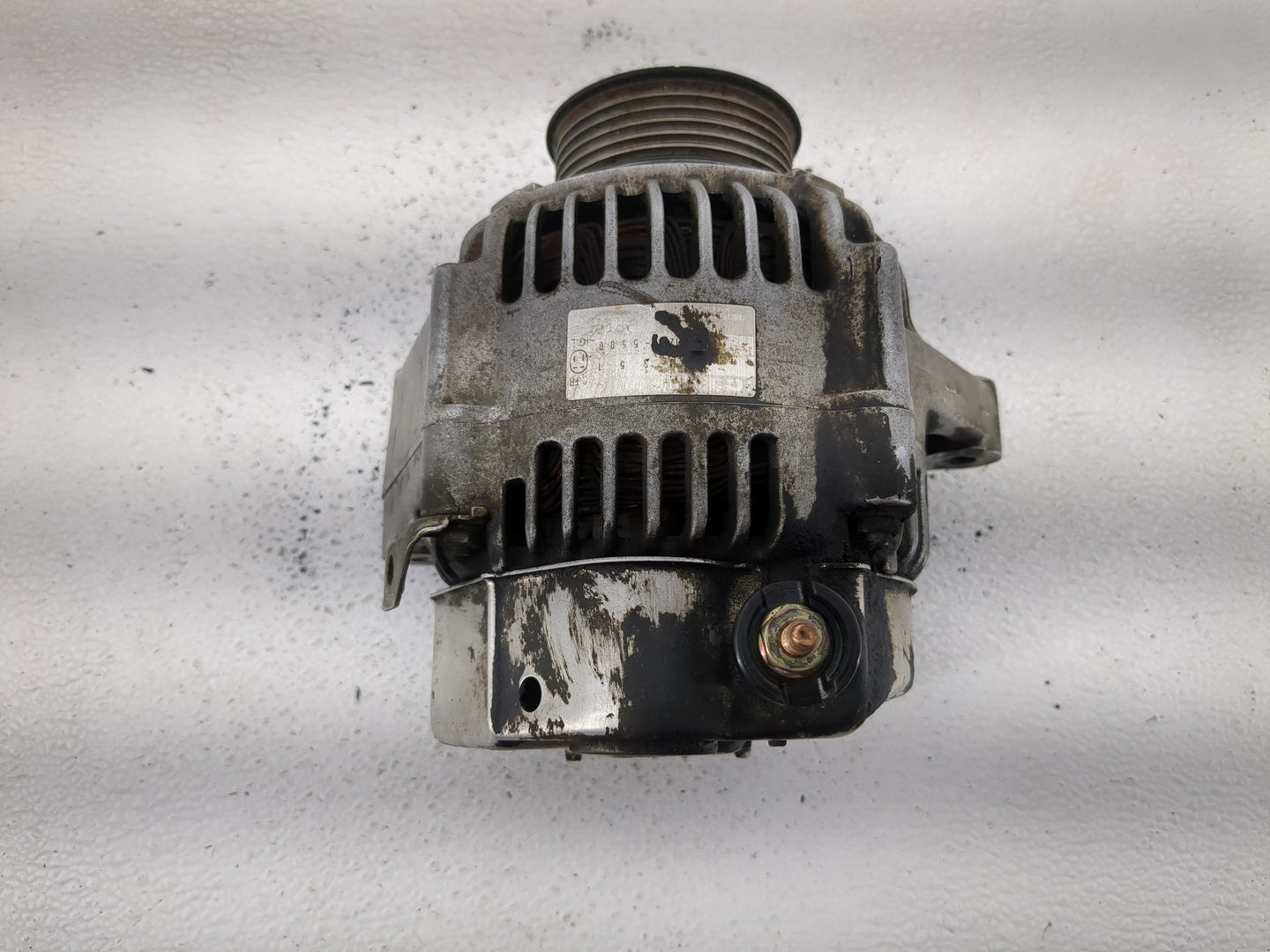 1995-1997 Honda Accord Alternator Replacement Generator Charging Assembly Engine OEM Fits Fits 1995 1996 1997 OEM Used Auto 