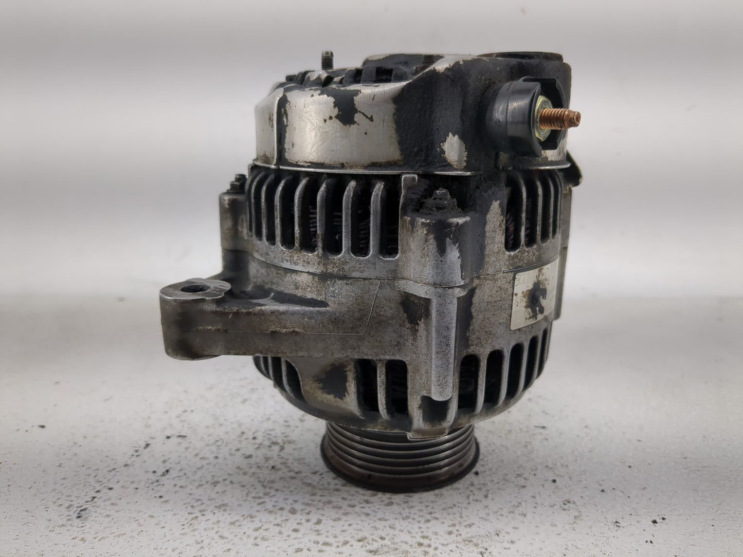 1995-1997 Honda Accord Alternator Replacement Generator Charging Assembly Engine OEM Fits Fits 1995 1996 1997 OEM Used Auto 