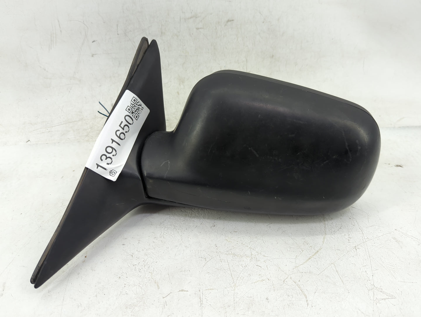 1994-1997 Honda Accord Driver Side View Mirror - Left Door Mirror OEM Used - Oemusedautoparts1.com