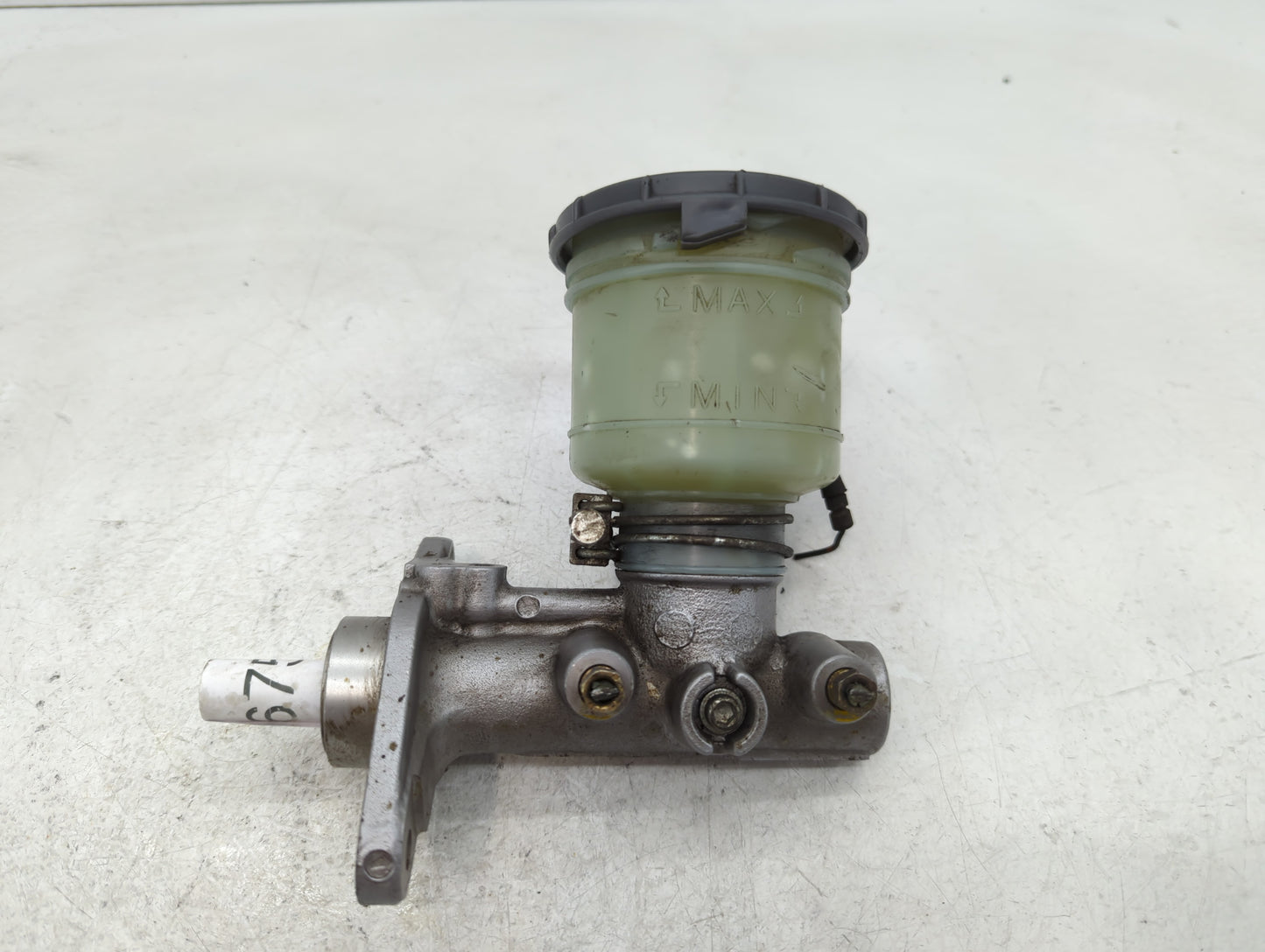 1994-1997 Honda Accord Brake Master Cylinder - Oemusedautoparts1.com