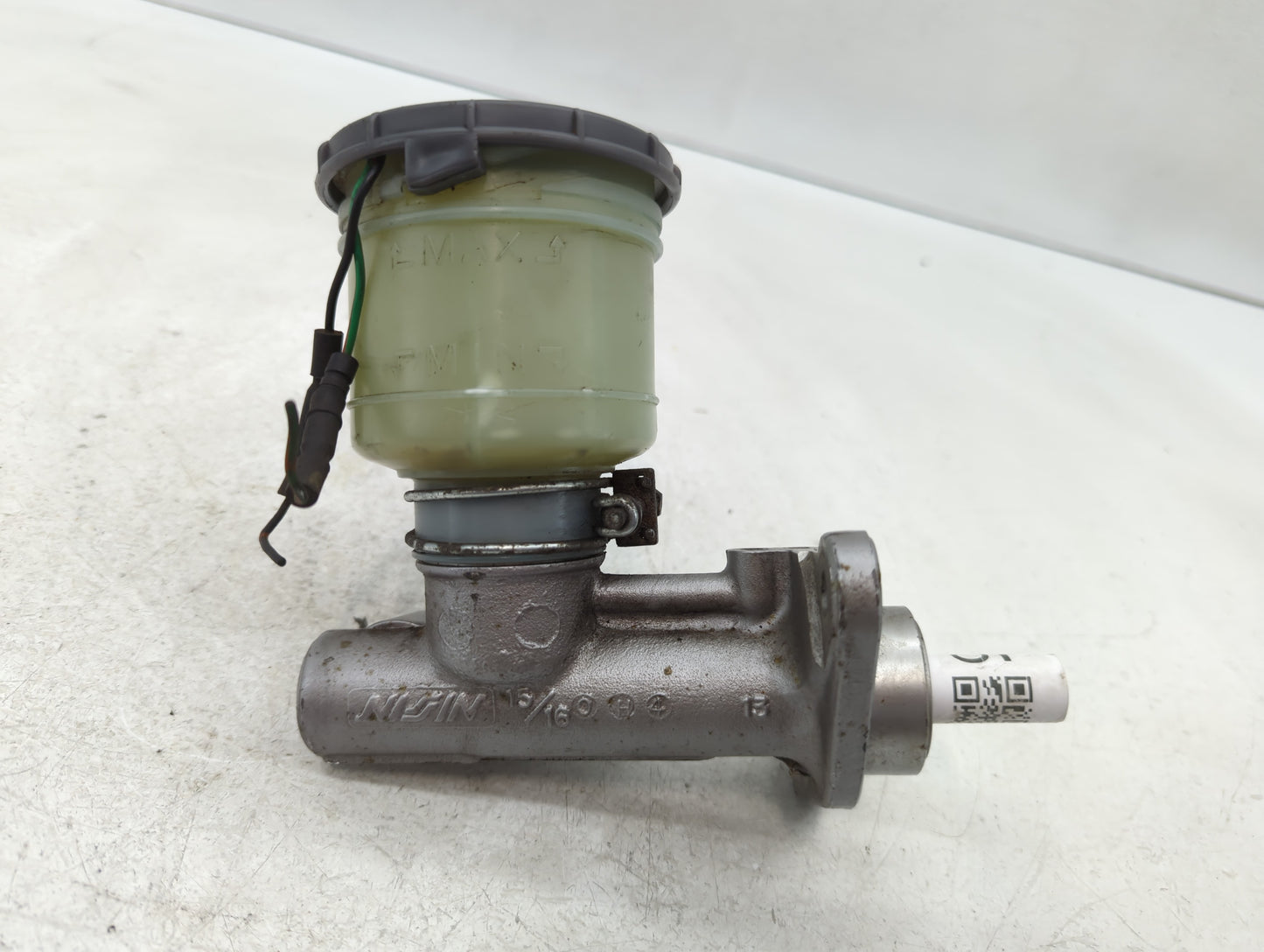 1994-1997 Honda Accord Brake Master Cylinder - Oemusedautoparts1.com