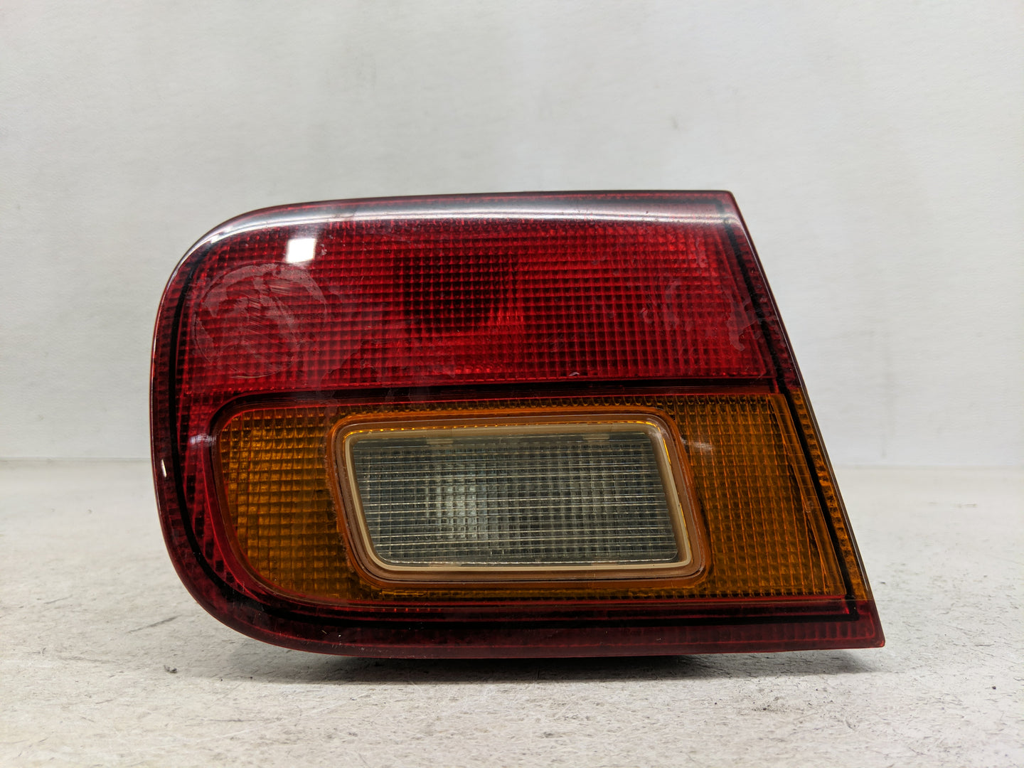 1992-1995 Honda Civic Tail Light Assembly Driver Left OEM Fits Fits 1992 1993 1994 1995 OEM Used Auto Parts - Oemusedautopar