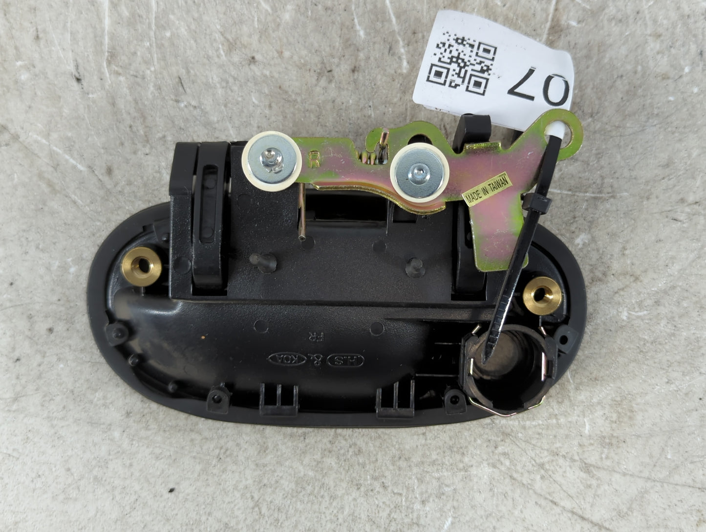 1995 Hyundai Accent Passenger Rear Right Door Handle Exterior Assembly - Oemusedautoparts1.com