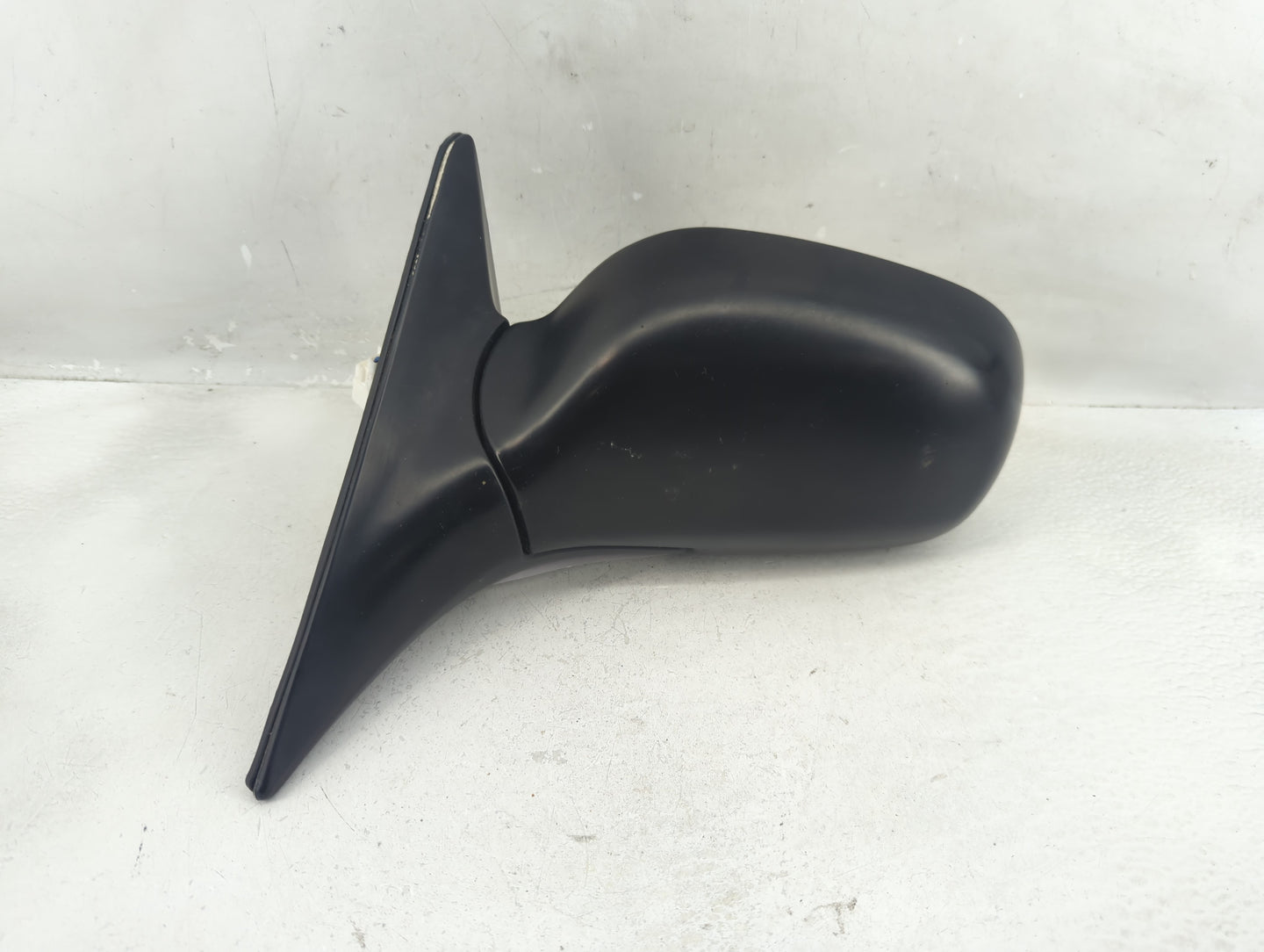 1995-1996 Hyundai Sonata Driver Side View Mirror - Left Door Mirror OEM Used - Oemusedautoparts1.com