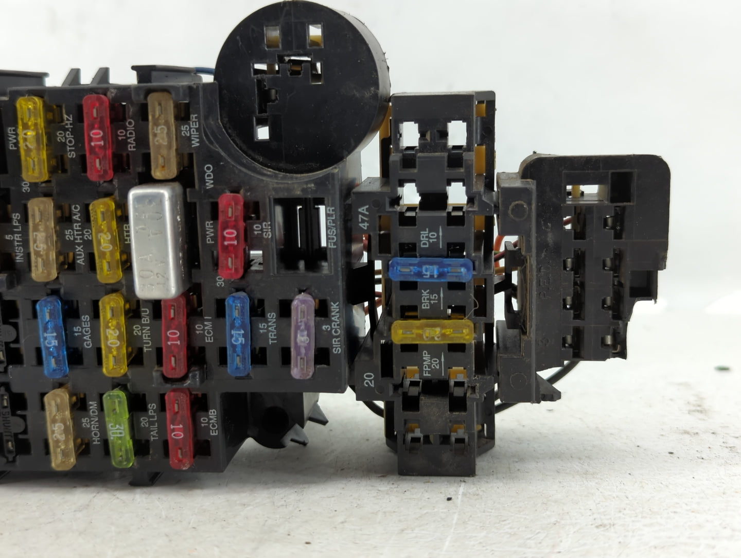 Infiniti G20 Chassis Control Module Ccm Bcm Body Control - Oemusedautoparts1.com