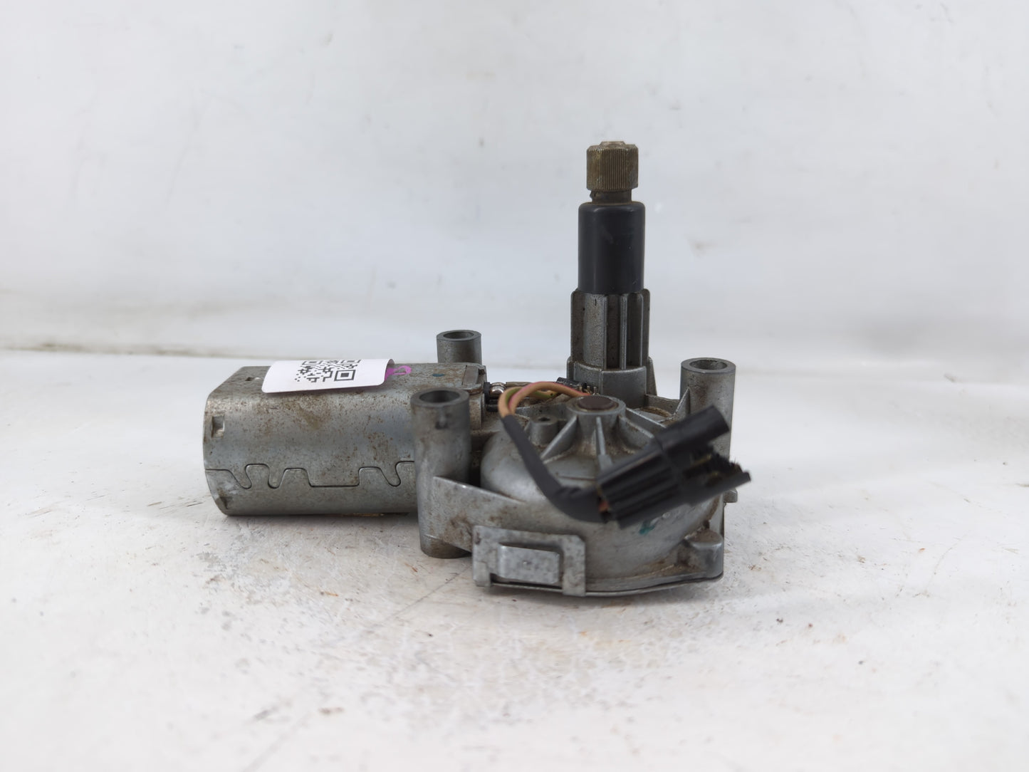 1995 Jeep Cherokee Rear Lid Wiper Motor P/N:53007512 Fits OEM Used Auto Parts - Oemusedautoparts1.com