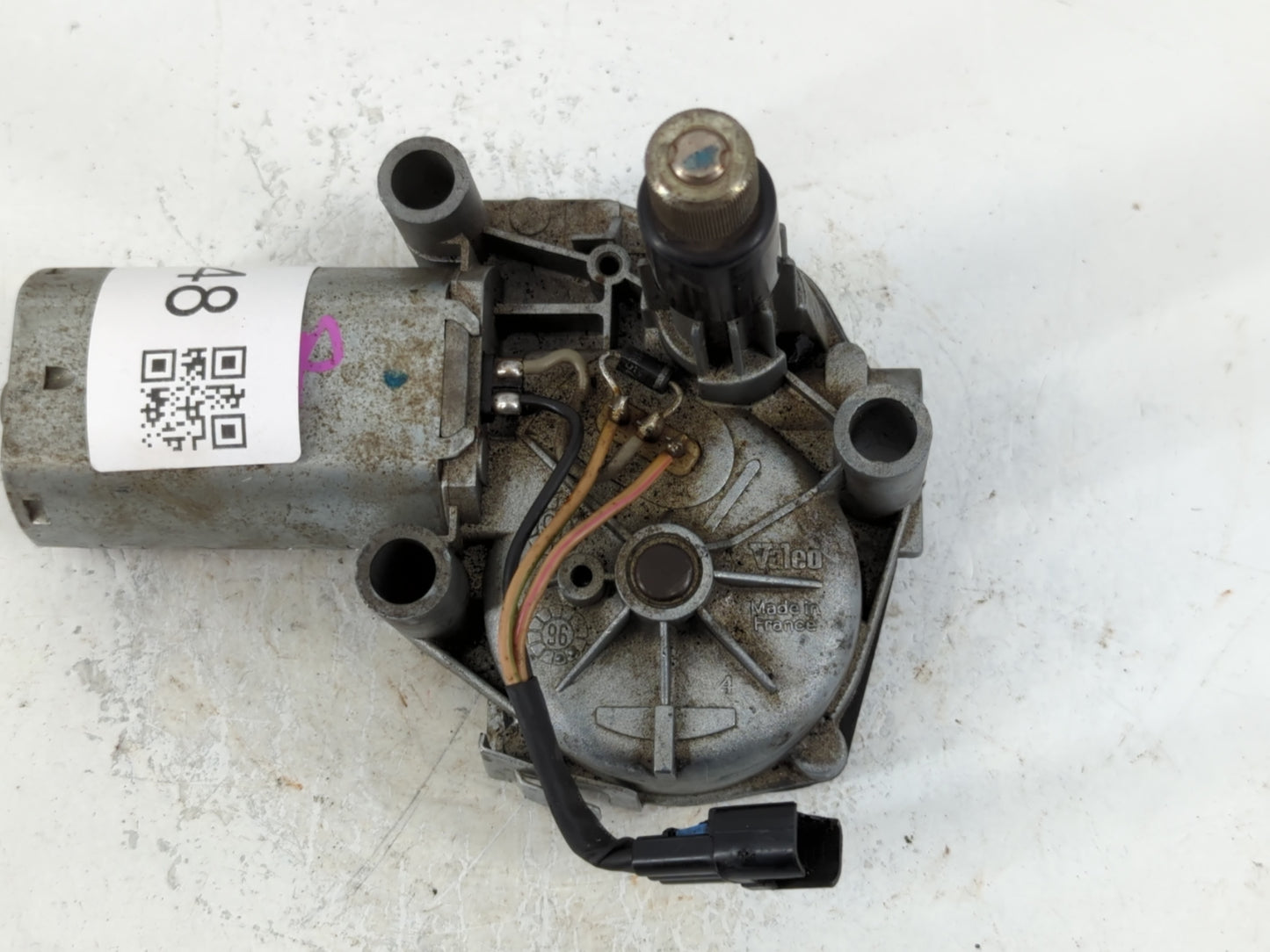 1995 Jeep Cherokee Rear Lid Wiper Motor P/N:53007512 Fits OEM Used Auto Parts - Oemusedautoparts1.com