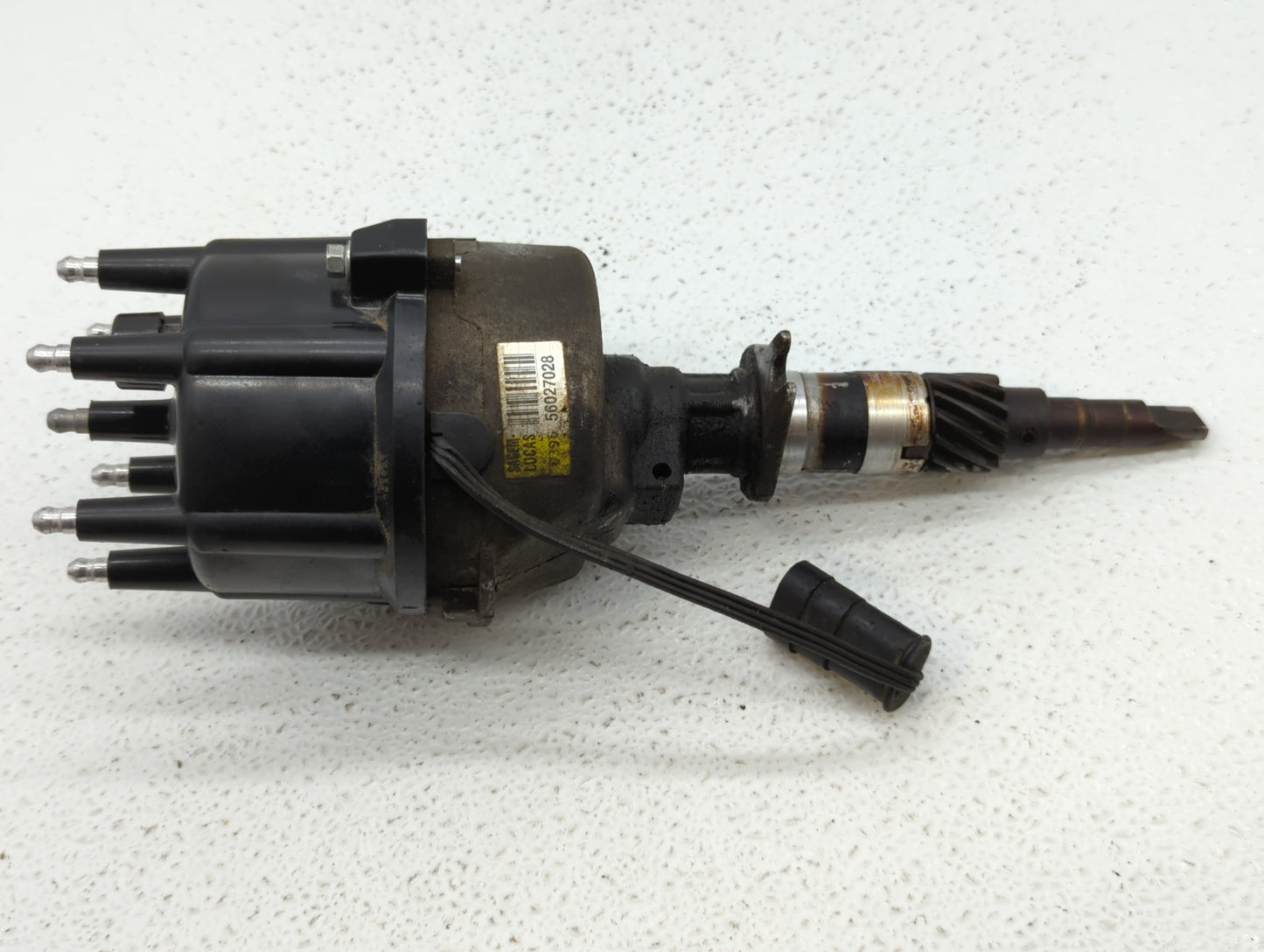 1995 Jeep Grand Cherokee Engine Ignition Distributor OEM P/N:56027028 Fits OEM Used Auto Parts - Oemusedautoparts1.com