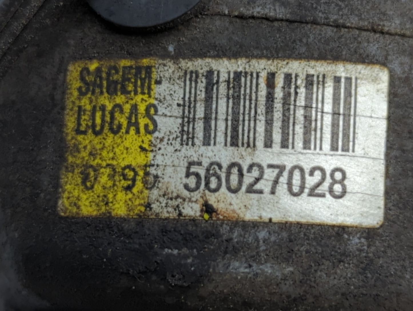 1995 Jeep Grand Cherokee Engine Ignition Distributor OEM P/N:56027028 Fits OEM Used Auto Parts - Oemusedautoparts1.com