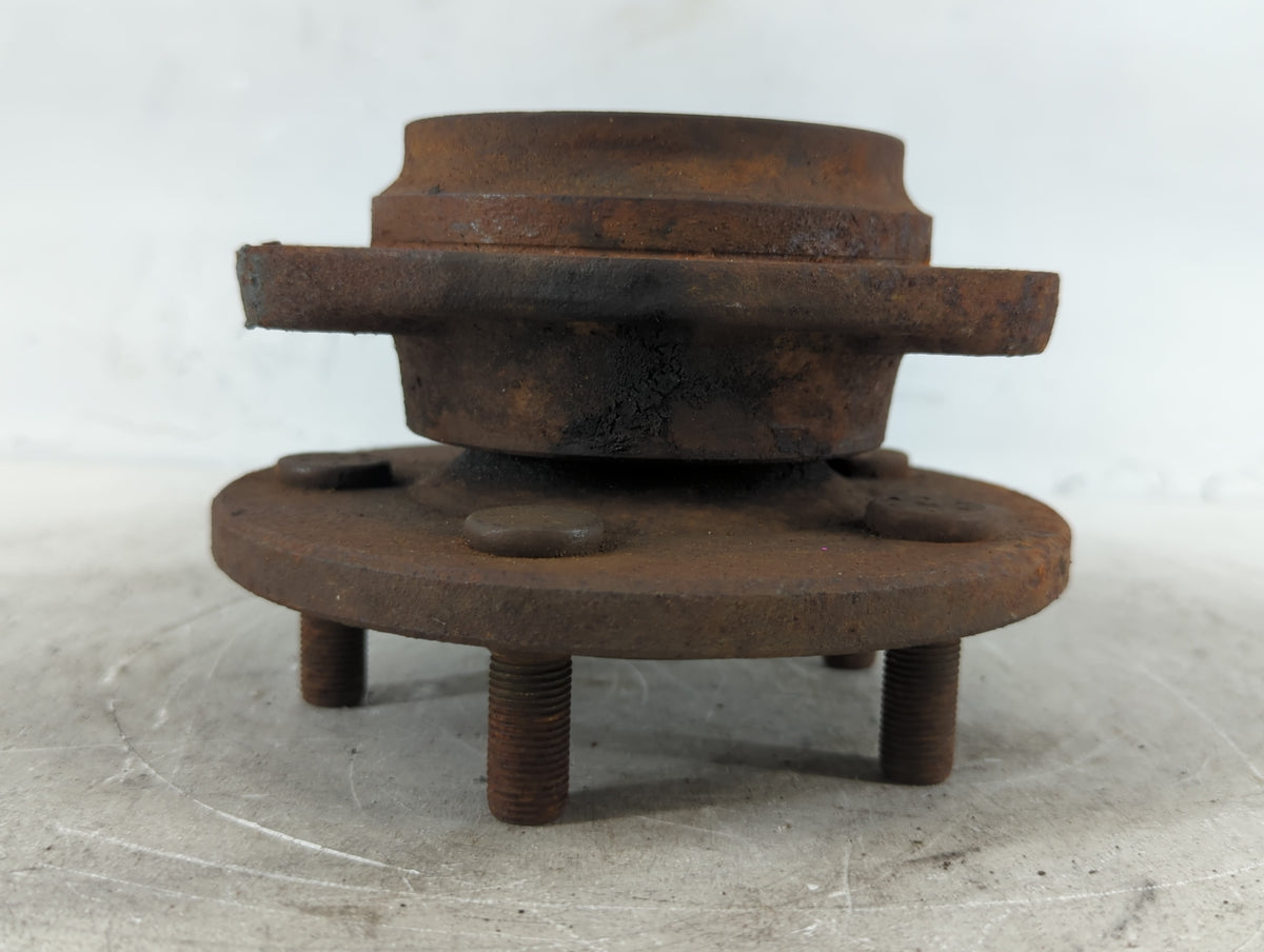 1995 Jeep Grand Cherokee HUB - Oemusedautoparts1.com