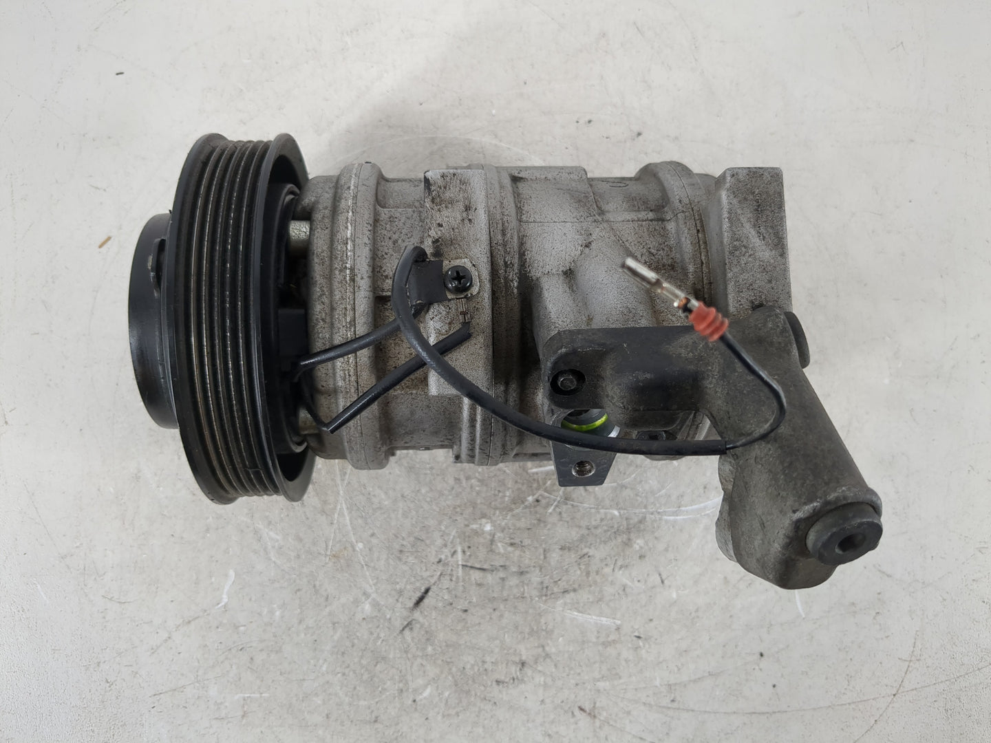 1994-1995 Mercedes-benz C220 Air Conditioning A/c Ac Compressor Oem - Oemusedautoparts1.com