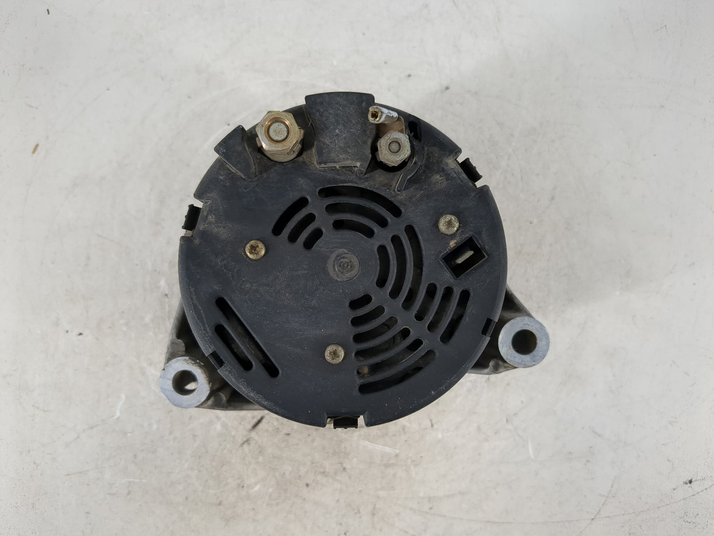 1994-1996 Mercedes-Benz C220 Alternator Replacement Generator Charging Assembly Engine OEM P/N:0 123 335 002 Fits OEM Used A
